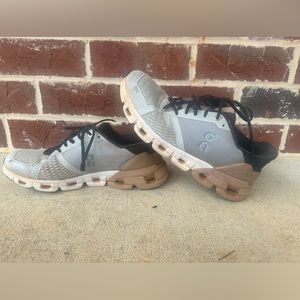 On Cloud Helion Cloudtec Speedboard Swiss Engineering Shoe Womens Size 8.5